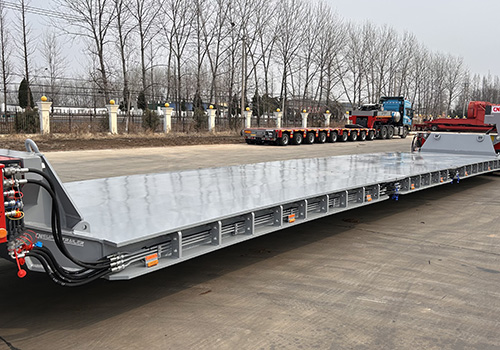 Plateforme surbaissée 5+3+5 pour le marché européen