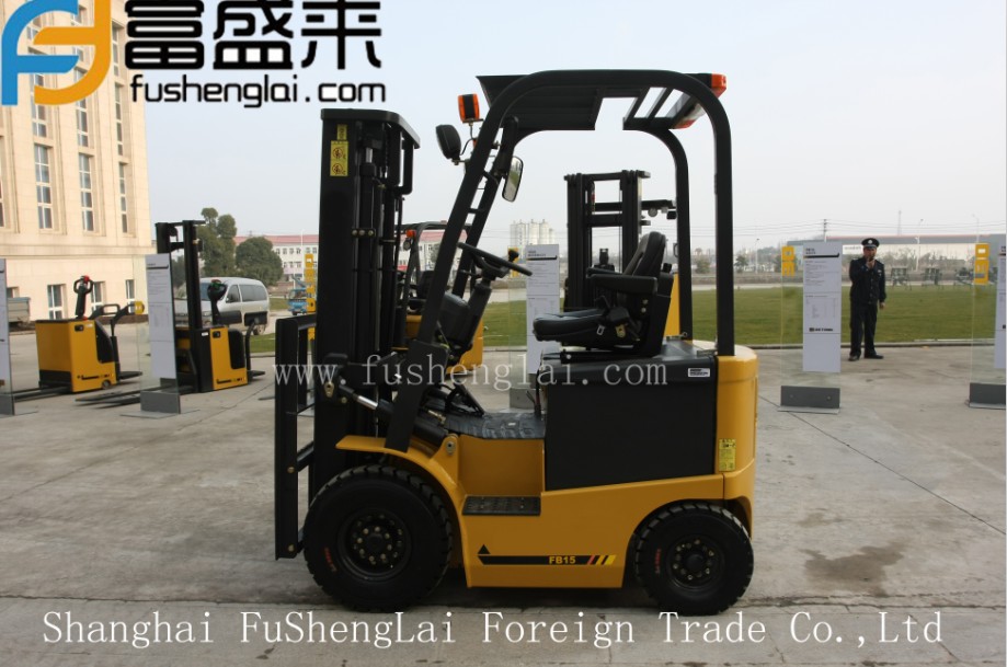 Electric forklift 