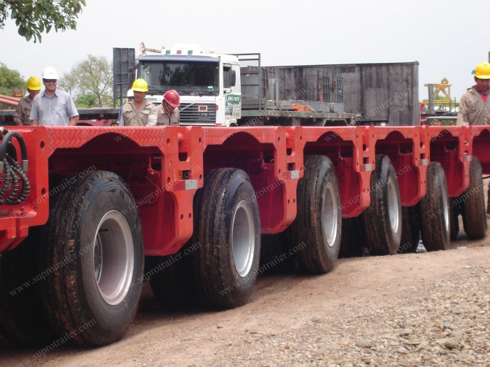 Nicolas hydraulic modular trailer with spacer