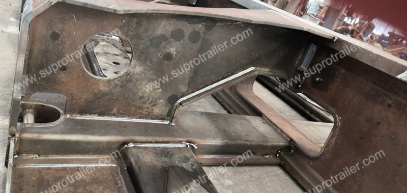 welding works of Supro hydraulic modular trailer