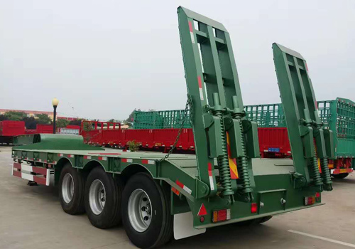 3 Axles Low Bed Trailer