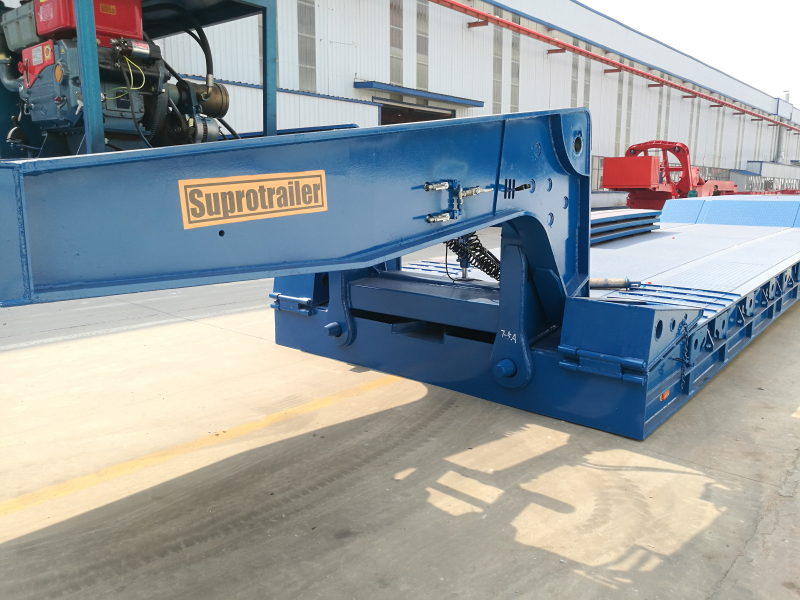 detachable gooseneck lowbed trailer