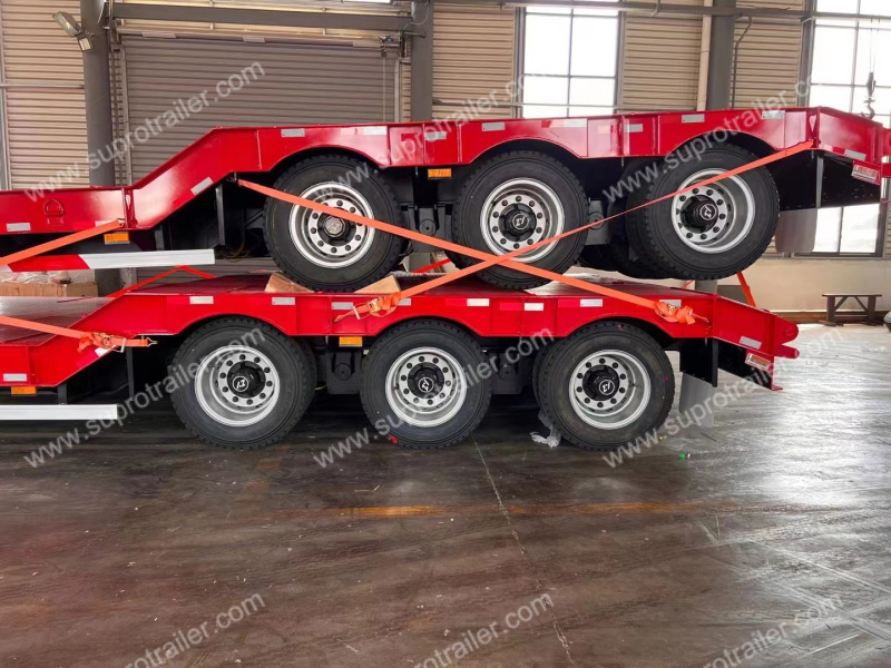 3 axles lowboy trailer