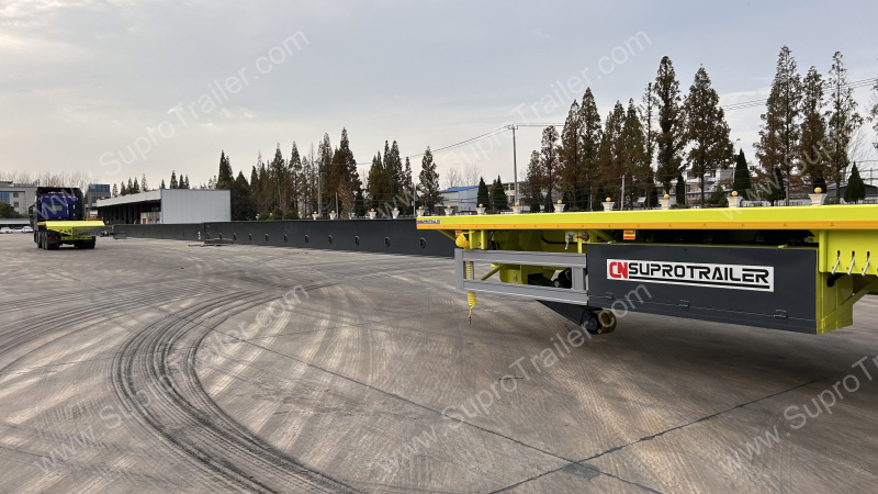 Extendable Blade Transport Trailer has Gooseneck
