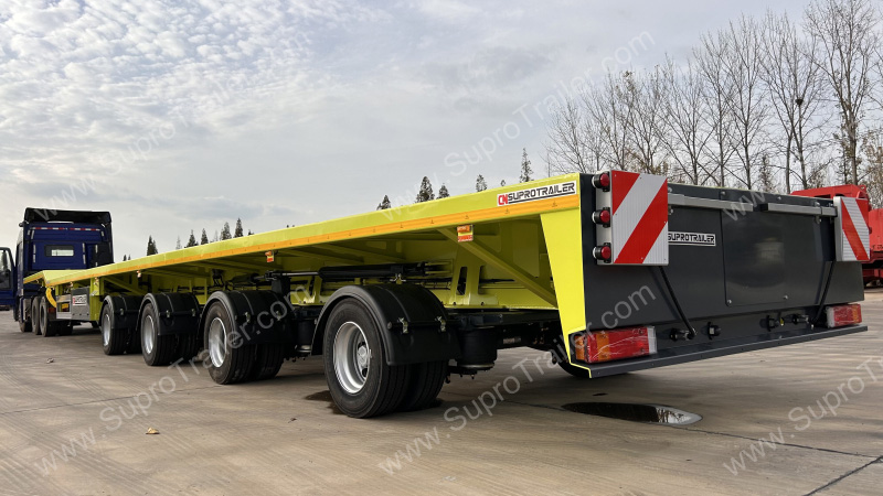 Extendable Blade Transport Trailer has Gooseneck