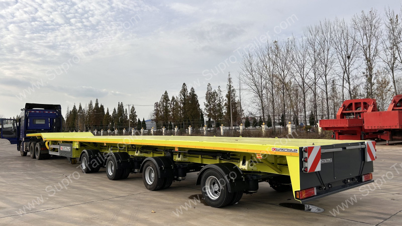 Extendable Blade Transport Trailer has Gooseneck